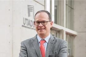 650.330.andres.franco.vicerrector.academico.director.biologia.marina.mision.de_.sabios.2019.utadeo_1_0.jpg