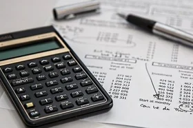 calculator-385506_640_1.jpg