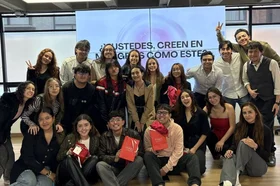 estudiantes_de_diplomado_de_publicidad_de_utadeo.jpg