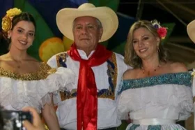 foto-2-chepe-falla-bailarin-del-sanjuanero-como-jurado_1.jpg