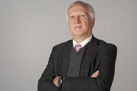 isaac_dyner_rezonzew_1_normal.jpg