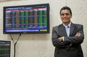 laura_vega_edgar_ricardo_jimenez_mendez_-_especializacion_en_gobierno_y_gestion_publica_20150406_001.jpg