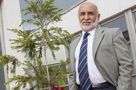 web_jaime_tenjo_galarza_-_director_programa_economia_20150317_005_0.jpg