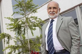 web_jaime_tenjo_galarza_-_director_programa_economia_20150317_005_0_1.jpg