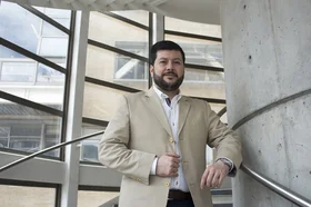 web_nuevo_director_programa_mercadeo_javier_jimenez_20160217_001_normal.jpg