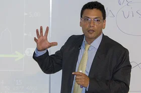 web_visita_estudiantes_universidad_de_mexico_20150428_001_1.jpg