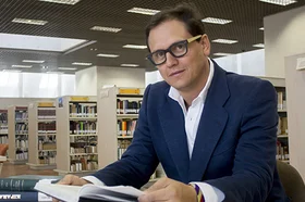 webnota_carlos_andres_brando_-_decano_facultad_de_ciencias_economicas_y_administrativas_20170623_005.jpg