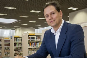 webnota_carlos_andres_brando_-_decano_facultad_de_ciencias_economicas_y_administrativas_20170623_006.jpg