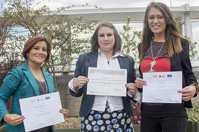 webnota_premio_cladea_y_aemar_profesoras_programa_mercadeo_20150914_007.jpg