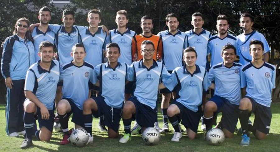 equipo_de_futbol_masculino_2016.jpg