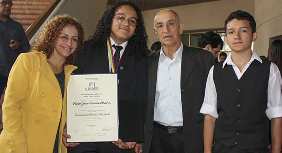 webnota_grados_pregrado_20160331_009.jpg