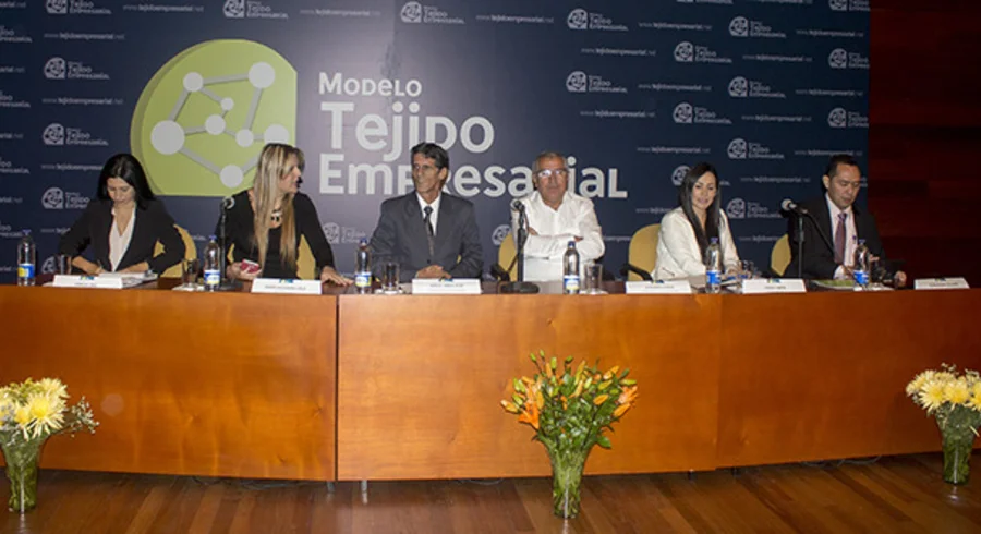webnota_tejido_empresarial_20160714_015.jpg