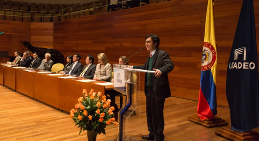 _especializaciones.maestrias.septiembre.2018.grados.utadeo.16.jpg