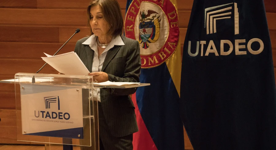 grados.pregrado.mayo_.2019.utadeo.2.png
