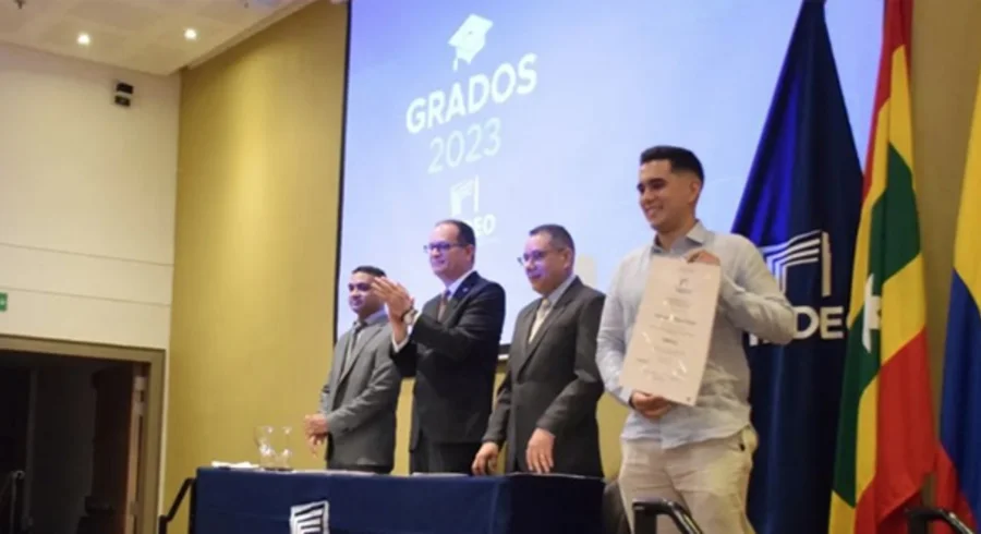 grados.utadeo.2023.1.jpg