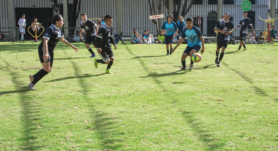 saque.olimpiadas.50.deportes.utadeo.7.jpg