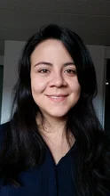 laura.jpg