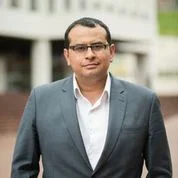 monroy.jpg