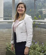 elizabeth_torres.jpg