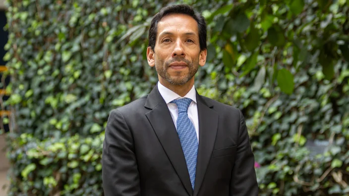 oscar-granados-director-negocios-utadeo.png