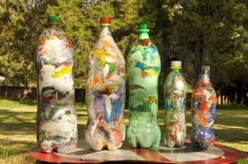 botellas_reciclaje_rellenas_buena_vibra.jpg