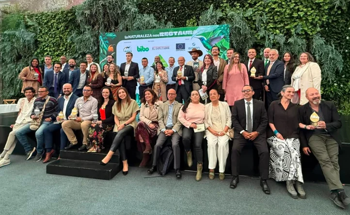 La Escuela del Agua y Cambio Climático de UTadeo recibe el Premio BIBO en la categoría Aulas que cuidan y transforman