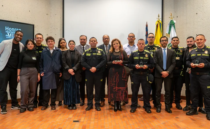 Fuerza Interior: cinco historias que transforman el dolor en memoria, servicio y esperanza 