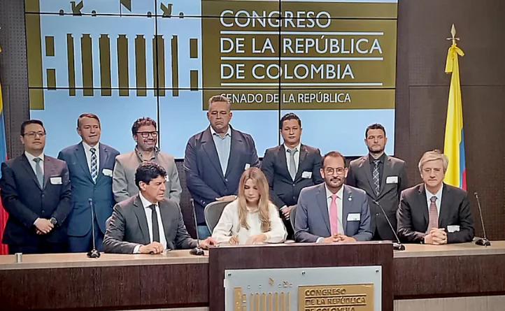 UTadeo participa en proyecto de ley de IA en la salud