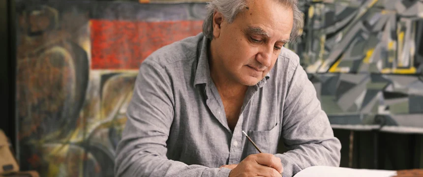 Fernando Duarte diseñador colombiano ganador del Michael F. Crowe Award