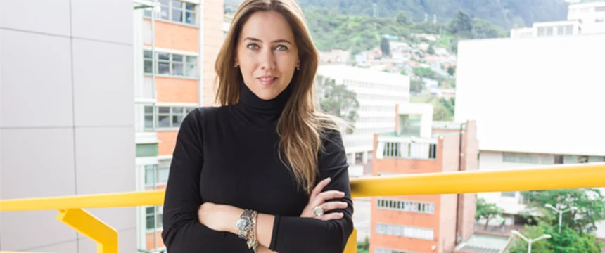 poratada.nota_.dira_.claudia.lago_.relaciones.internacionales.ciencias.politicas.universidad.jorge_.tadeo_.lozano.1.jpg