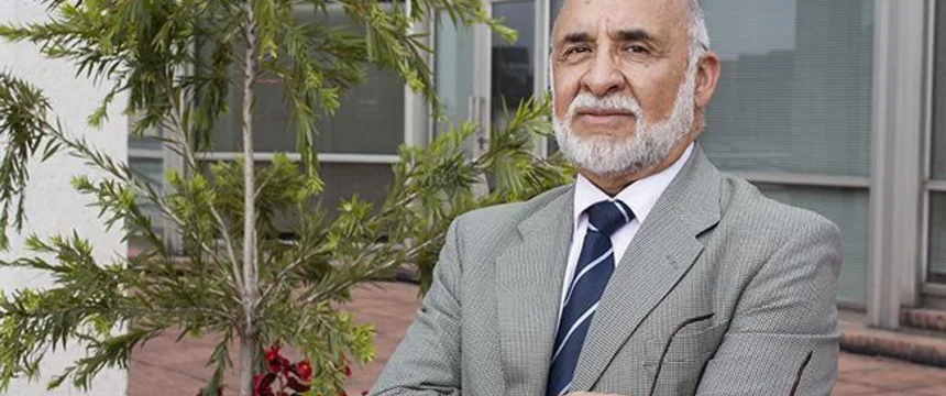 web_jaime_tenjo_galarza_-_director_programa_economia_20150317_001_0_3_1_0_0.jpg