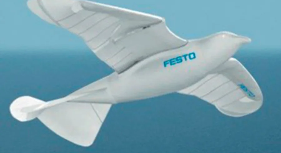 festo_smartbirdedit.jpg