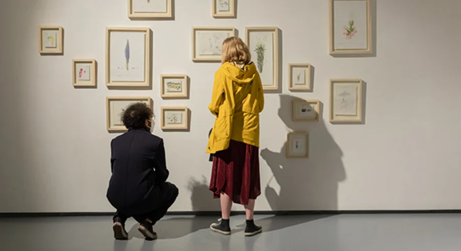 24.septiembre.visitaguiada.conversatorio.cuerpos.permeados.2o21.mav_.utadeo.1.jpg