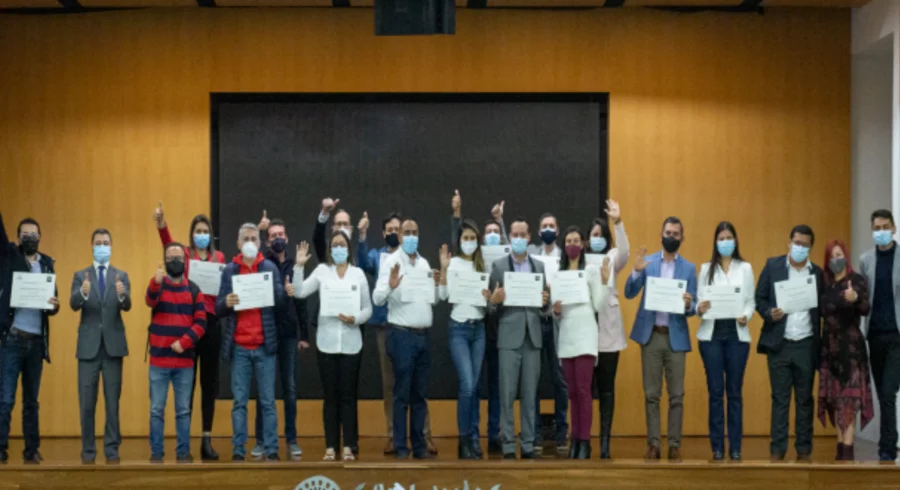 1-_cierre-del-diplomado-en-sostenibilidad-de-empresas-de-agua.2021.utadeo.1.png