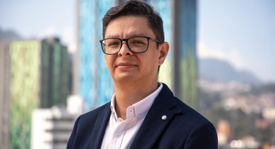 daniel_a._gonzales_lgrbrgbrb.jpg
