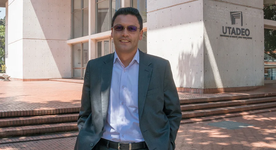 edgar.jimenez.2020.fcea_.utadeo.jpg