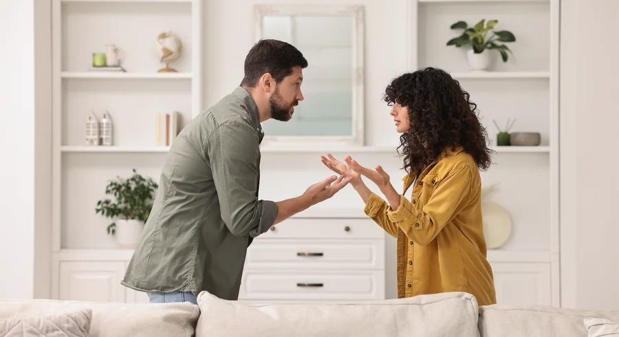 emotional-couple-arguing-at-home-relationship-pro-2025-07-20-22-54-43-utc.jpg