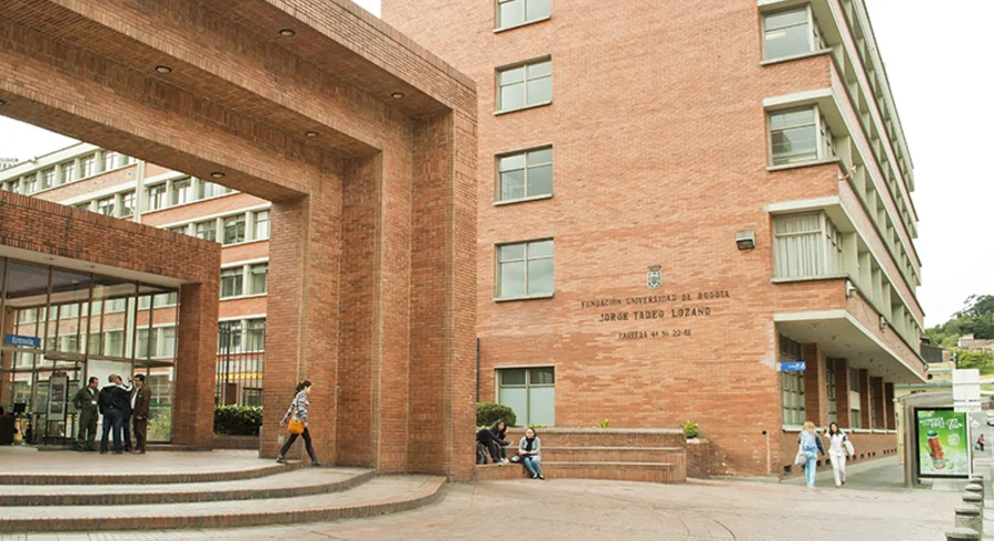 entrada_principal_20120717_006.jpg
