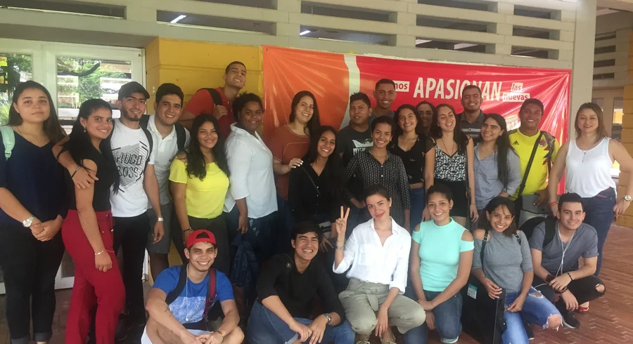 estudiantes_ici_cartagena.jpg