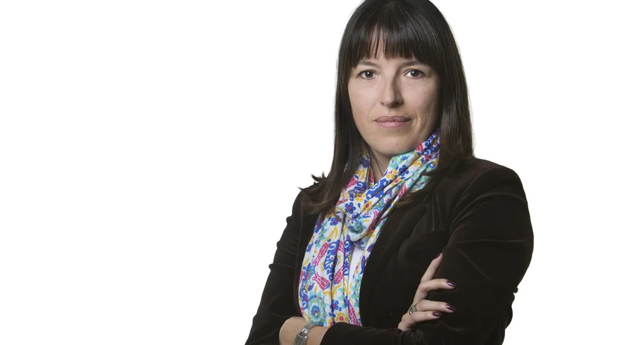 fotoperfilsandraborda2015.jpg
