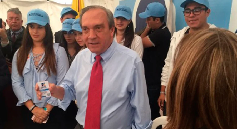luisalfredoramos.png
