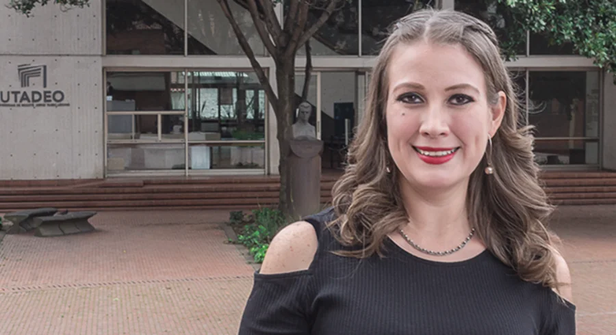 monica.pe_.alosa_.mujer_.investigadora.profesora.-facultad-de-ciencias-economicas-y-administrativas-utadeo_0_2.png