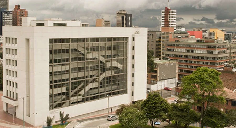 nota_postgrados_20120613_004.jpg