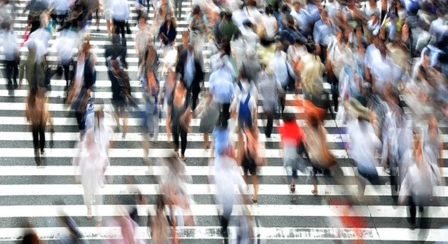 pedestrians-g832066bfe_640.jpg