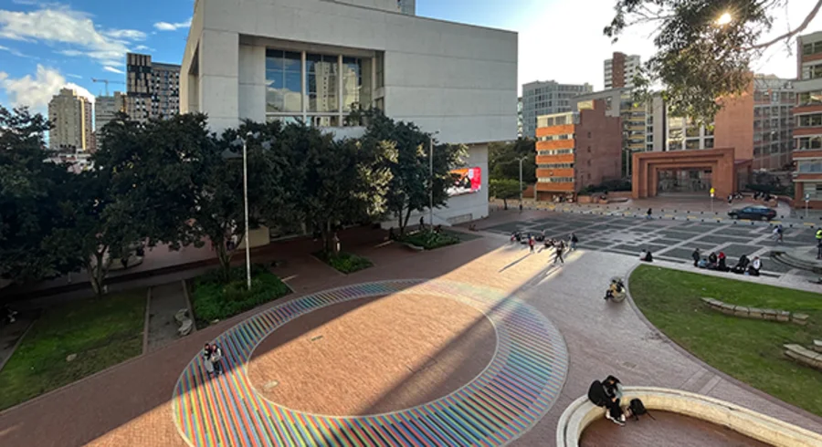 plazoleta-principal-utadeo-2022.jpg