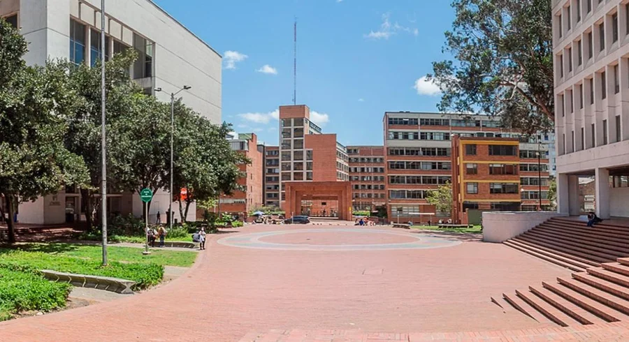 plazoletaprincipal.utadeo.2023.2a.jpg