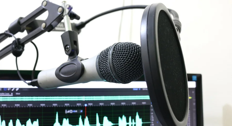 podcast-gf34e621ea_1280.jpg