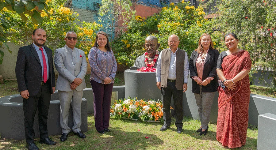 portada.ceremonia.gandhi.utadeo.1.png