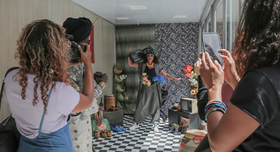 portada.fatoumata.diabate.estudio.foto_.de_.la_.calle_.utadeo.2021.1.jpg