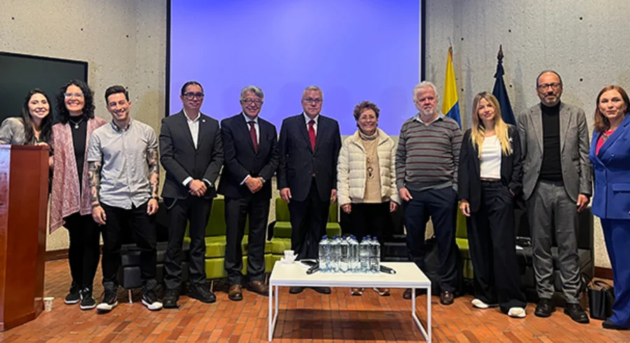 portada.hacialahumanizaciondelsistemapenal.utadeo.2023.jpg